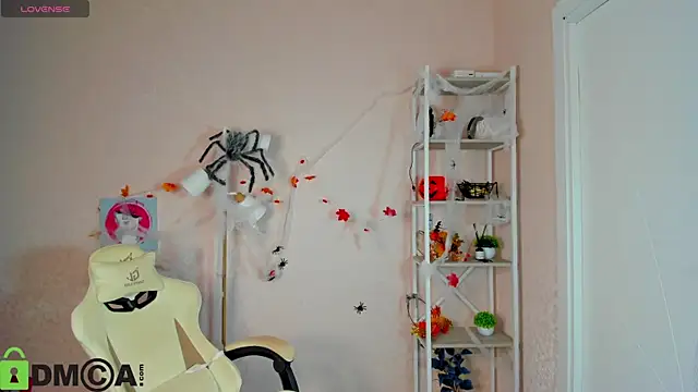 R0cket bunny online show from November 4, 1:10 am