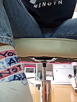 Nail Yummy online show from November 28, 4:04 am