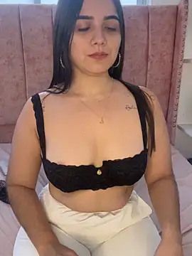 salomecute21 online show from February 25, 12:26 pm