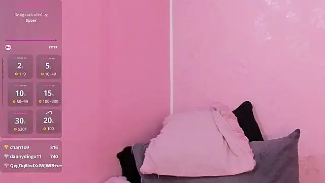 JuliethMoss online show from April 11, 4:40 am