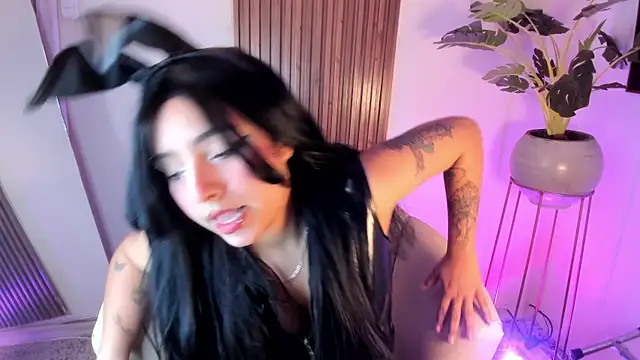 artemish   online show from April 1, 1:41 pm