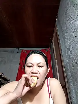 Everleigh mom online show from October 28, 3:56 am