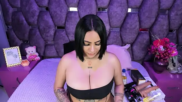 nikky latin online show from February 10, 3:42 am