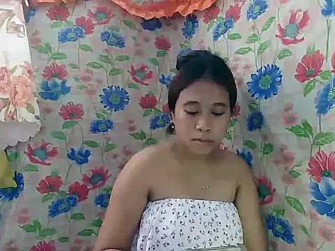 Snapshot of Pinay_Skinny18 chatting on October 22, 3:55 am Pinay Skinny18 online show from October 22, 3:55 am