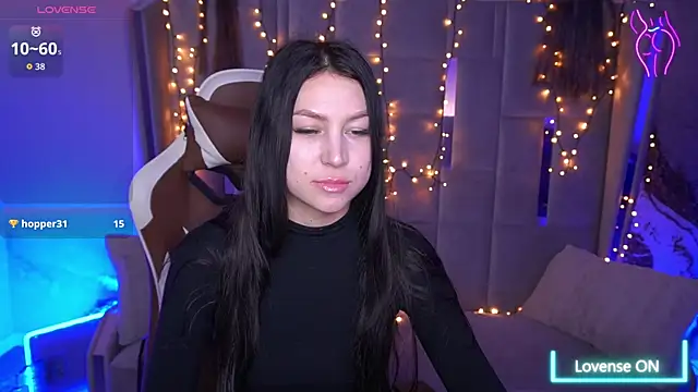 EliseVelour online show from February 17, 2:16 pm