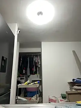 Valen1800 online show from February 13, 11:06 pm