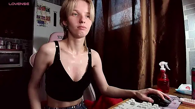 Madelaineses online show from June 14, 2:24 am