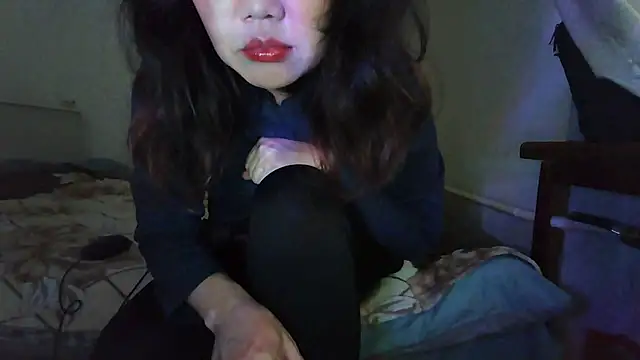 sakuradelreina online show from December 17, 4:16 am