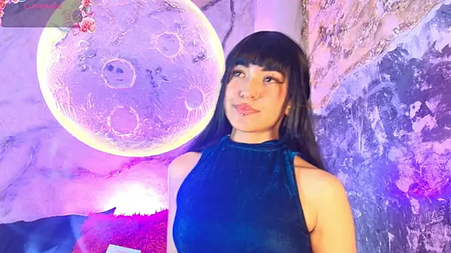 katierouge  online show from September 11, 5:19 am