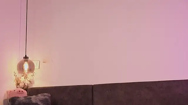 littlee Sophi  online show from November 14, 12:32 am