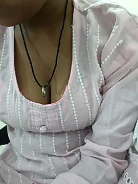 Alia-00 online show from October 31, 5:09 am