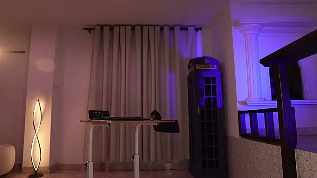 vaniaa95 online show from April 20, 12:13 am