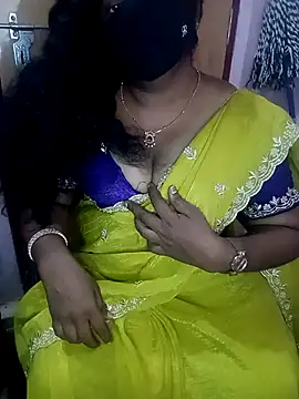 Jessi 25 online show from April 19, 9:31 am