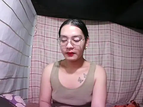 asian janella online show from February 20, 7:15 pm