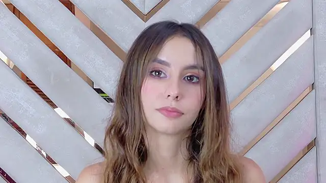 Sarah-Grace online show from June 6, 7:03 am