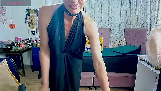 isabella-lips007 online show from July 10, 4:02 am