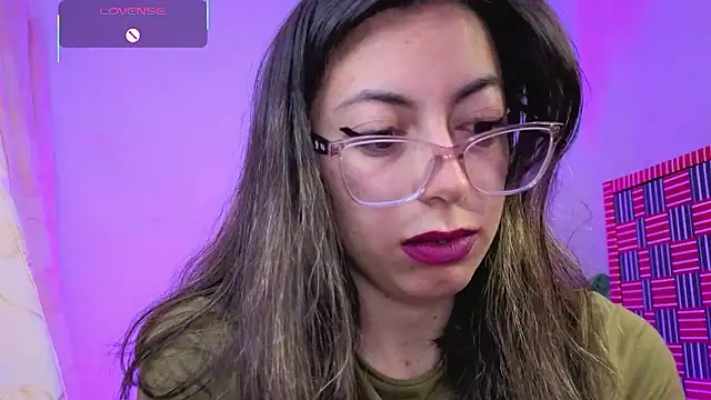 Miranda sexlove  online show from January 12, 6:07 am