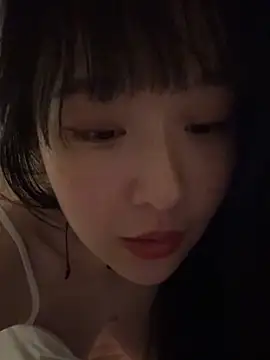 Etherealcat33 online show from April 9, 2:55 pm