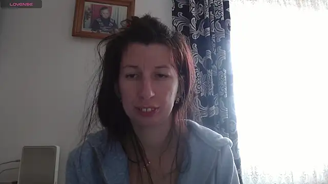 RosieHayes online show from November 17, 10:16 am