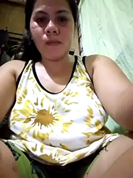 Snapshot of phoenix_1994 chatting on October 22, 7:35 am phoenix 1994 online show from October 22, 7:35 am