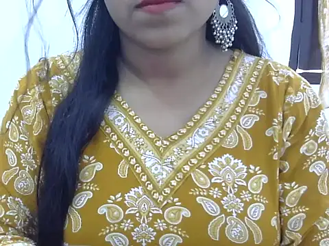 Snapshot of LIYO_ chatting on September 23, 6:11 am LIYO online show from September 23, 6:11 am