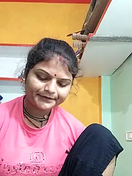 Hot mirchjii online show from November 3, 4:27 am