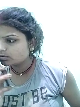 Hot mirchjii online show from September 24, 11:37 pm