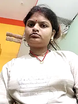 Hot mirchjii online show from October 28, 3:23 am