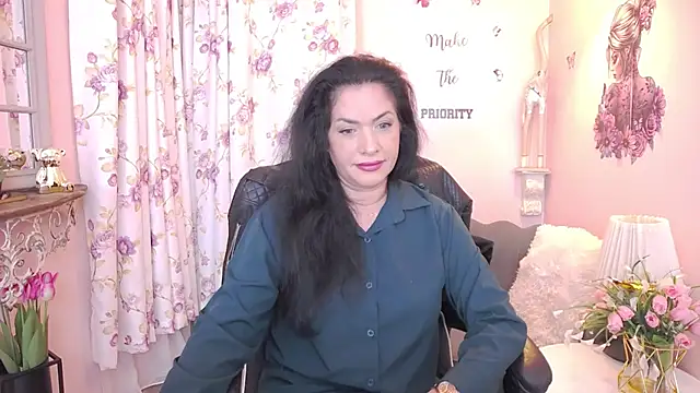 MyLovOne online show from February 9, 12:40 pm