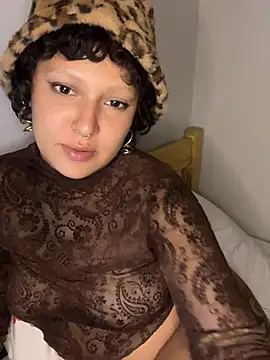 OliviaWild  online show from June 29, 12:17 am
