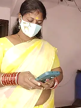 Snapshot of telugu_Geetha30 chatting on September 21, 7:07 am telugu Geetha30 online show from September 21, 7:07 am