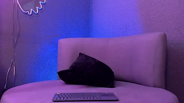 MissKathyfox online show from October 28, 7:52 pm