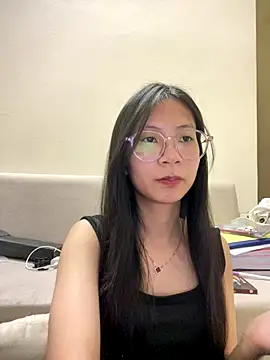 Lil-Gi online show from December 21, 3:27 pm