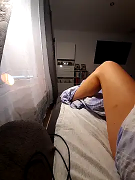 SexyJulia21 online show from October 2, 6:51 am