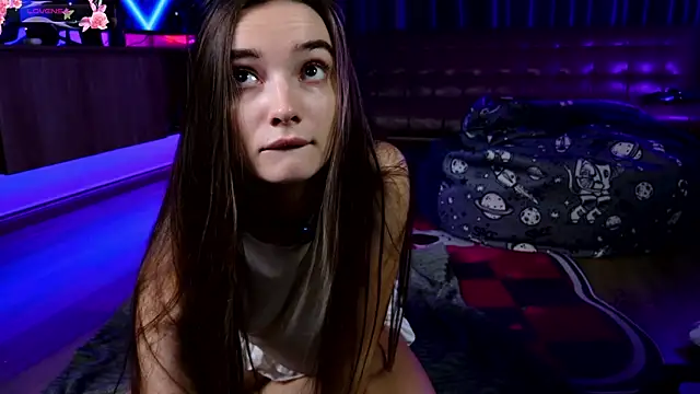 laxyflaxyy online show from December 3, 2:14 am