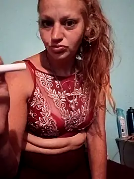 IrishGoddess69247 online show from February 17, 1:27 am