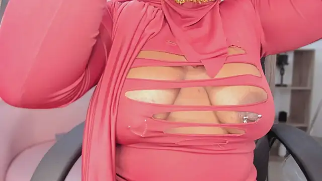 yasmin elite online show from December 2, 10:06 am