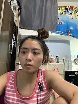 Minee1202 online show from July 6, 10:20 am