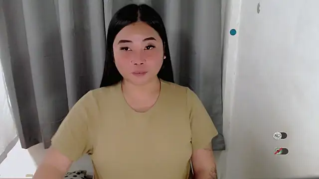 Snapshot of Yhana_Slut chatting on September 25, 2:38 pm Yhana Slut online show from September 25, 2:38 pm