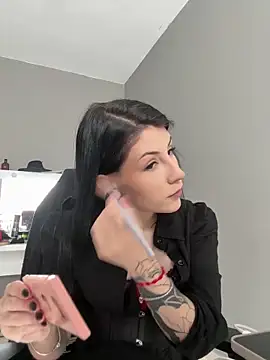 Privad ravenna online show from October 20, 1:25 pm