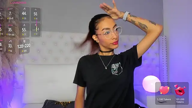 Ebonysweet   online show from December 15, 7:30 pm