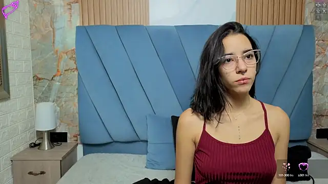 violett  golden online show from October 4, 11:16 am