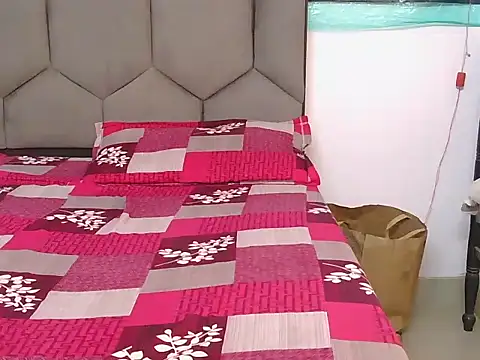 Diyaa Singh online show from March 20, 7:35 am