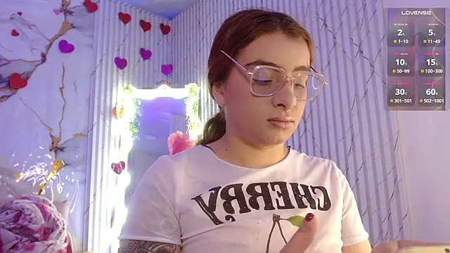 Naomy tay1 online show from March 4, 3:13 am