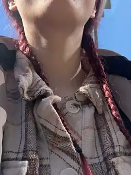 raen001 online show from April 13, 9:21 am