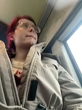 raen001 online show from February 2, 8:57 am