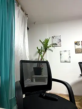 lana rousse01 online show from November 16, 12:01 am