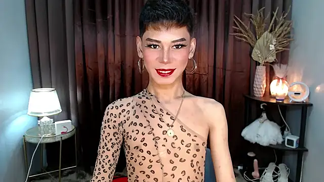 MissTransStella69 online show from September 15, 7:38 am