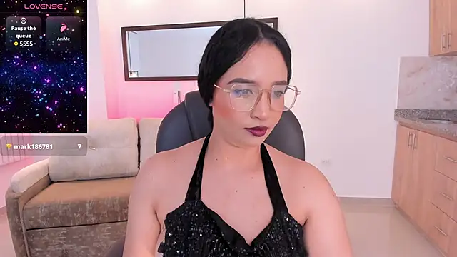 Sharon breezee online show from November 30, 5:33 am