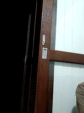 cicinha3657 online show from March 29, 4:22 am